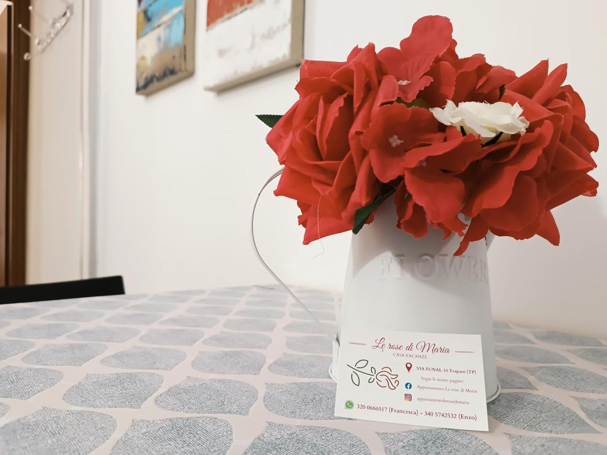 Le Rose Di Maria Apartment Trapani Exterior photo